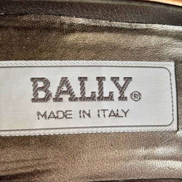 Bally Gold Brown Leather Kitten Heels EU 36 Italian Pumps